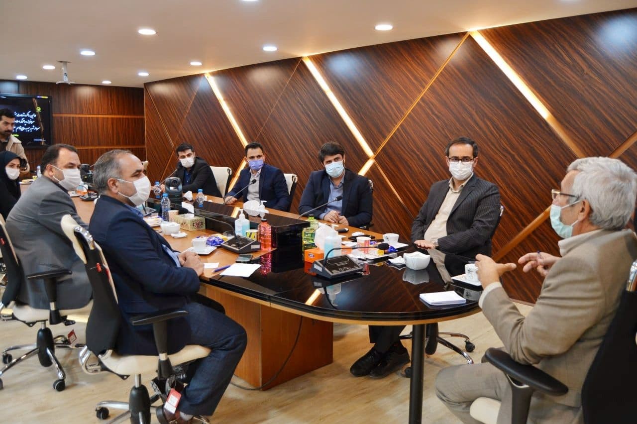 براي توسعه پارك علم و فناوري گلستان بايد حركت شتابنده‌اي در استان و مجموعه وزارت علوم شكل بگيرد